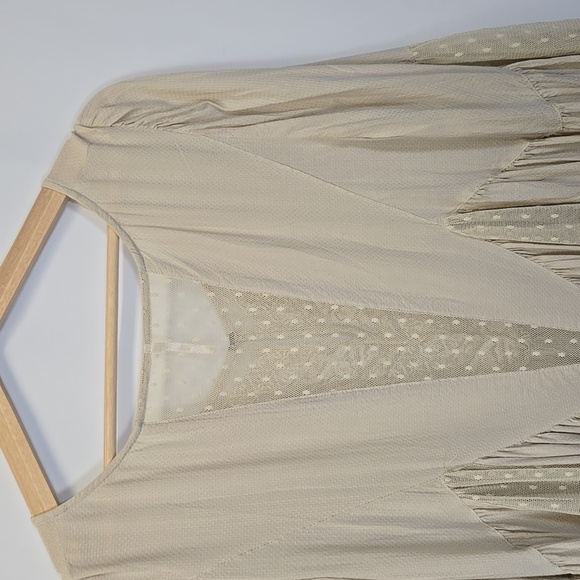 Free People Flowy Bell Sleeve Top - Size Medium - Picture 8 of 14